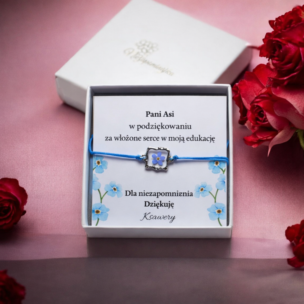 BRANSOLETKA KWADRATOWA Z KWIATEM NIEZAPOMINAJKI