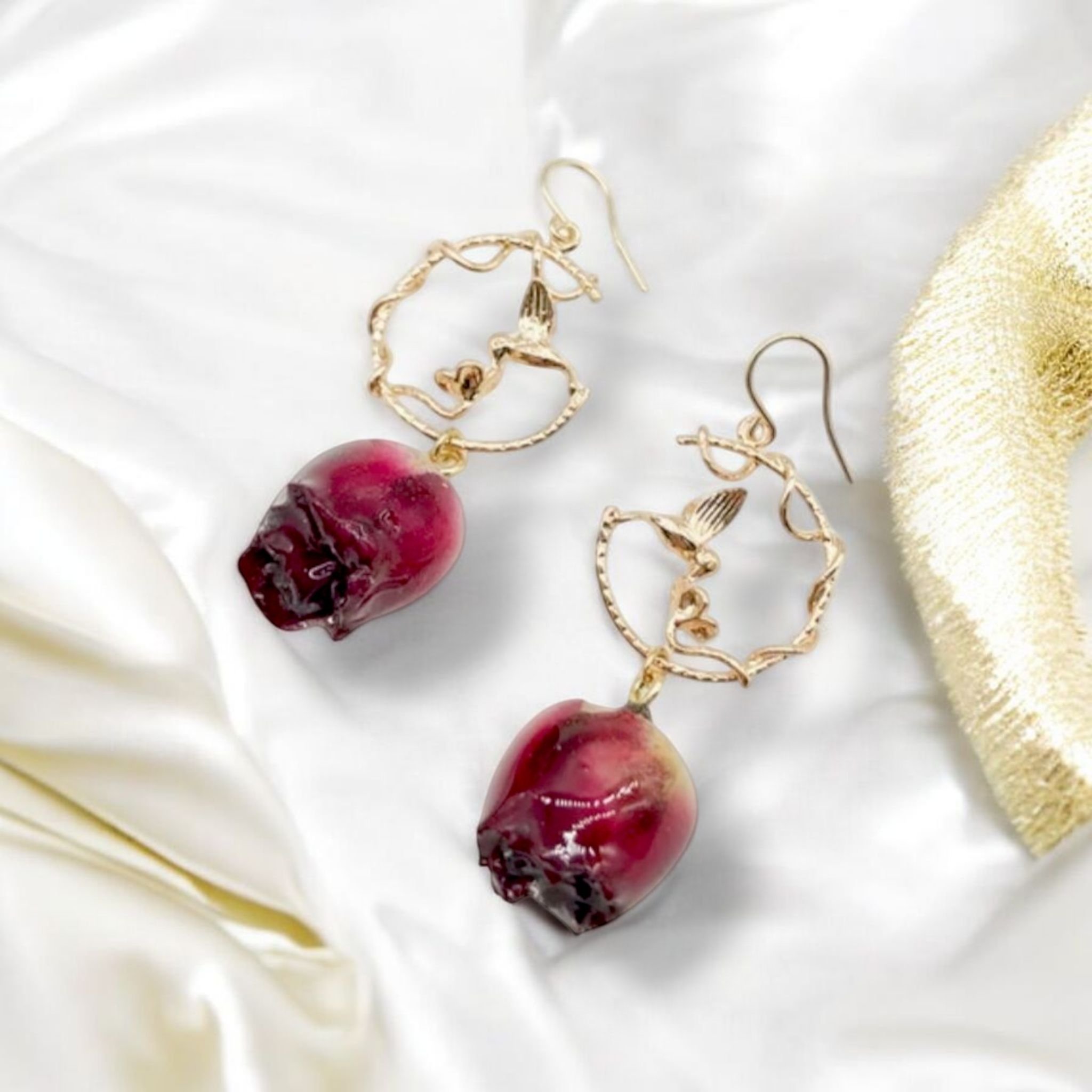 KOLCZYKI PĄKI RÓŻY CZERWONE