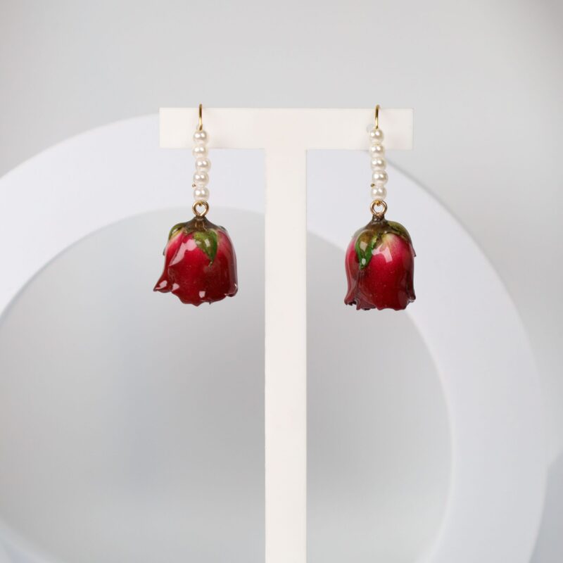 KOLCZYKI PĄKI RÓŻY CZERWONE