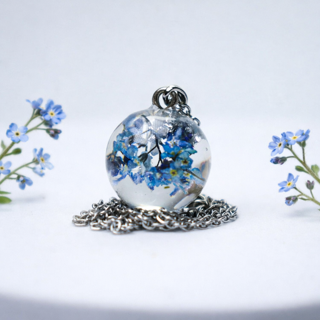 NASZYJNIK KULA Z NIEZAPOMINAJKĄ