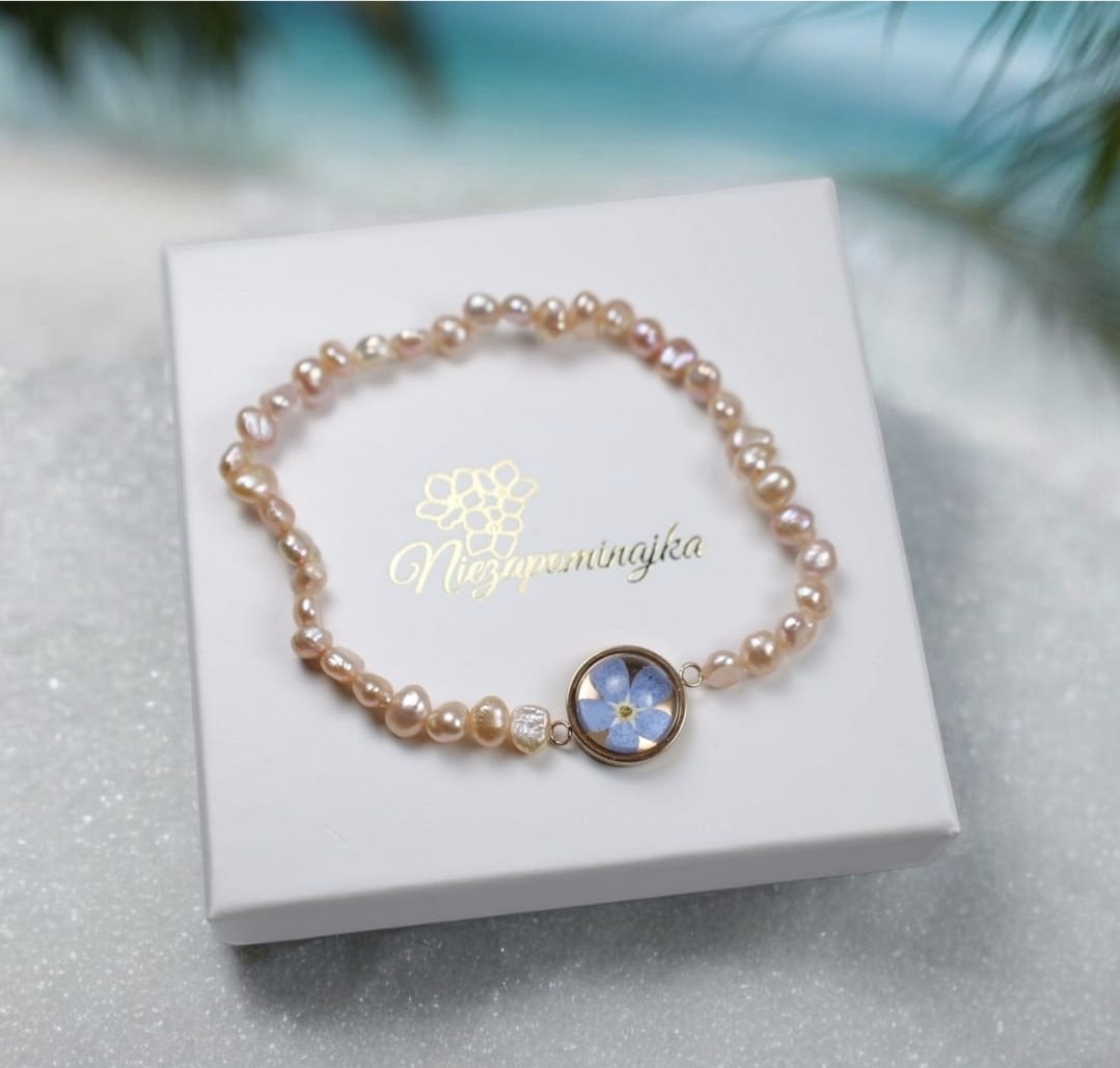 BRANSOLETKA Z NIEZAPOMINAJKĄ RÓŻOWA PERŁA